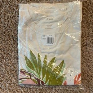 Women’s floral t shirt